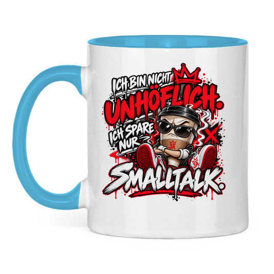 JA Ich spare nur Smalltalk – Tasse in Hellblau, Vorderansicht, Aufdruck: Kaffeebecher mit Sonnenbrille: „Ich bin nicht unhöflich. Ich spare nur Smalltalk.“