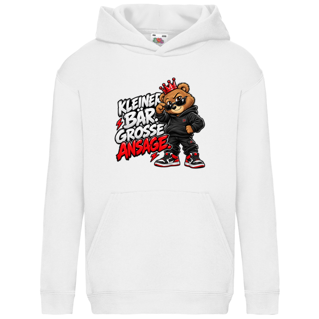 JA Ansage – Kinder-Hoodie in Weiß, Vorderansicht, Frontdruck: Lässiger Bär mit Krone: „Kleiner Bär. Große Ansage.“