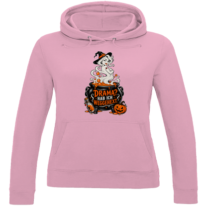 JA Fluch Queen – Damen-Hoodie in Babyrosa, Vorderansicht, Frontdruck: Hexe aus dem Hexenkessel mit Spruch „Drama? Hab ich weggehext.“