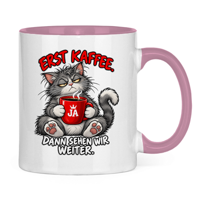 JA Erst Kaffee – Tasse in Pink, Rückansicht, ebenfalls bedruckt
