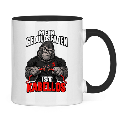 JA Geduldsfaden kabellos – Tasse in Schwarz, Rückansicht, ebenfalls bedruckt