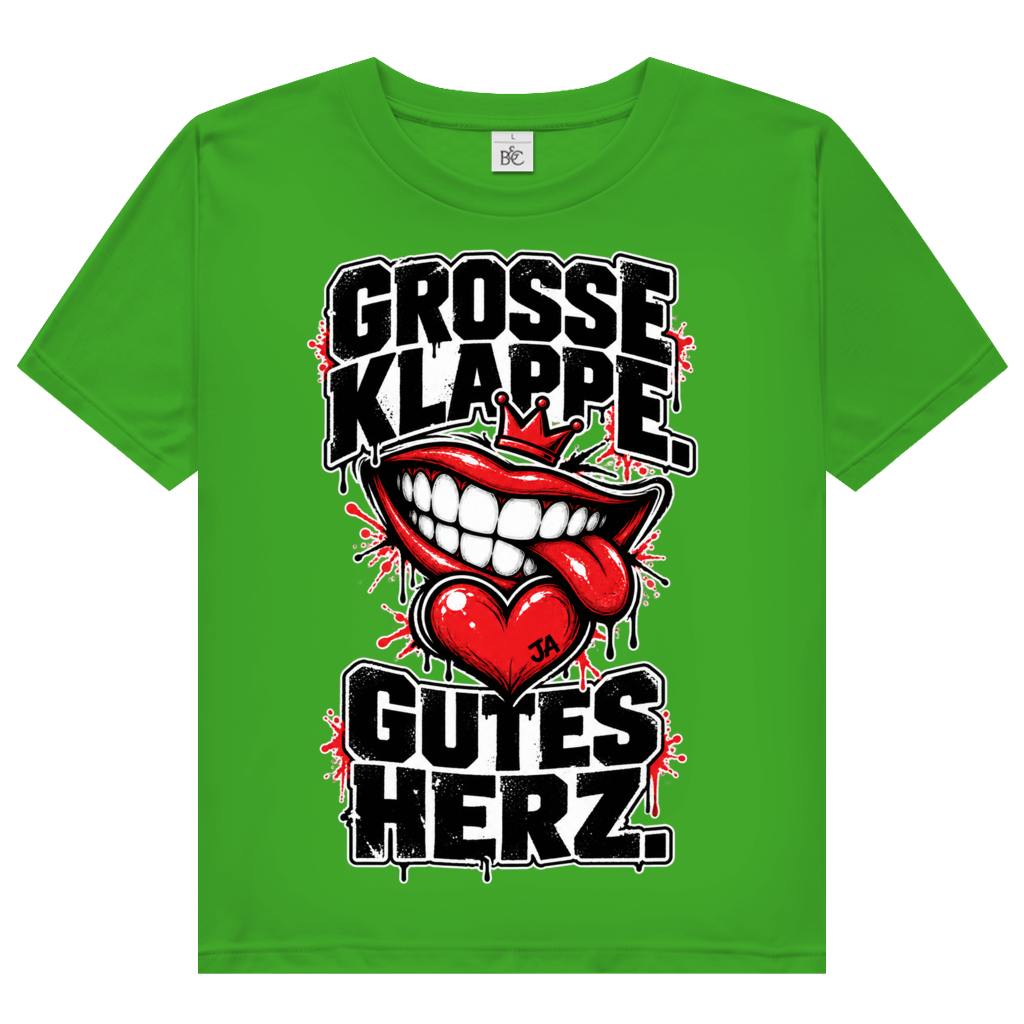 JA Große Klappe, gutes Herz – Damen-Bio-T-Shirt in Grün, Vorderansicht, Frontdruck: Markenspruch „Große Klappe. Gutes Herz.“ mit rotem Mund und Herz