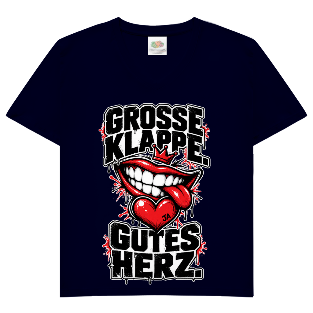 JA Große Klappe, gutes Herz – Damen-V-Neck-Shirt in Dunkles Marineblau, Vorderansicht, Frontdruck: Markenspruch „Große Klappe. Gutes Herz.“ mit rotem Mund und Herz
