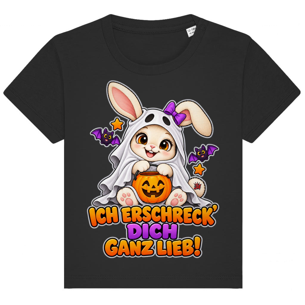 JA Kuschelspuk – Baby-T-Shirt in Schwarz, Vorderansicht, Frontdruck: Häschen im Gespensterkostüm: „Ich erschreck dich ganz lieb!“