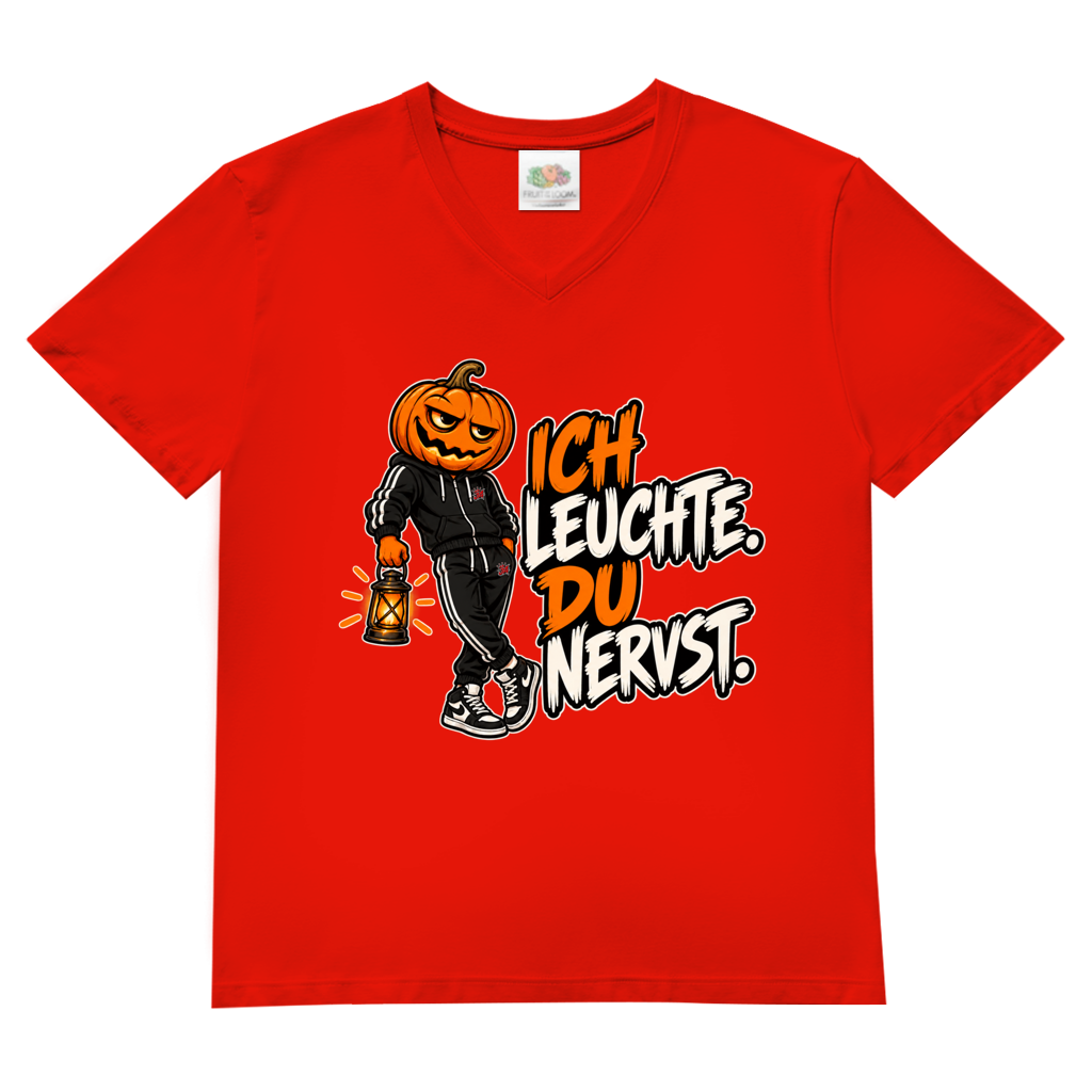 JA Ich leuchte – Herren-V-Neck-Shirt in Rot, Vorderansicht, Frontdruck: Kürbiskopf mit Laterne und Spruch „Ich leuchte. Du nervst.“