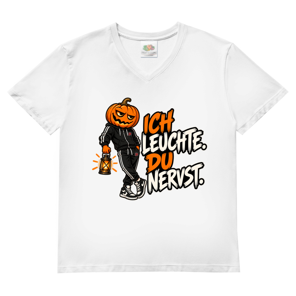 JA Ich leuchte – Herren-V-Neck-Shirt in Weiß, Vorderansicht, Frontdruck: Kürbiskopf mit Laterne und Spruch „Ich leuchte. Du nervst.“