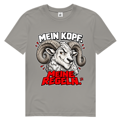 JA Mein Kopf, meine Regeln – Herren-Bio-T-Shirt in Hellgrau, Vorderansicht, Frontdruck: Widder mit Spruch „Mein Kopf. Meine Regeln.“ in Schwarz und Rot