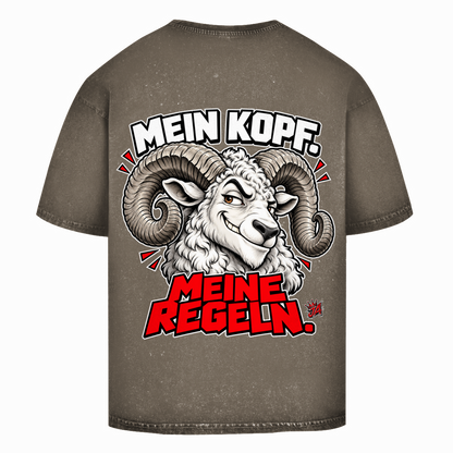 JA Mein Kopf, meine Regeln – Oversize-Washed-Shirt in Dunkelkhaki, Rückansicht, Rückendruck: Widder mit Spruch „Mein Kopf. Meine Regeln.“ in Schwarz und Rot