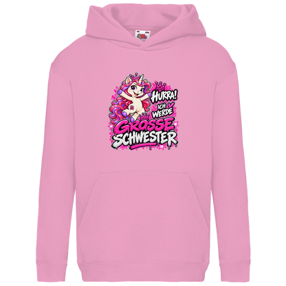 JA Große Schwester Einhorn – Kinder-Hoodie in Hellrosa, Vorderansicht, Frontdruck: Einhorn Juna: „Hurra! Ich werde große Schwester“ – Geschenk zur Baby-Ankündigung