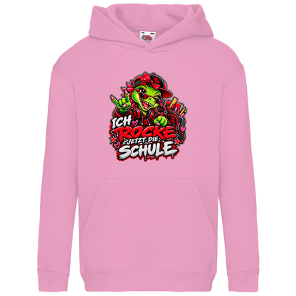 JA Schulstart Dino Mädchen – Kinder-Hoodie in Hellrosa, Vorderansicht, Frontdruck: Dino-Mädchen mit Schulsachen: „Ich rocke jetzt die Schule“ zur Einschulung
