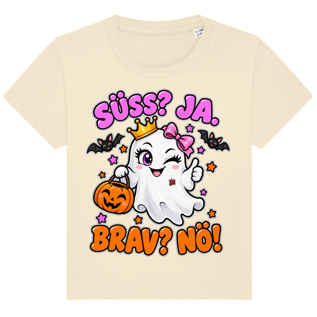 JA Spukprinzessin – Baby-T-Shirt in Natur, Vorderansicht, Frontdruck: Gespenst mit Krone: „Süß? JA. Brav? Nö!“ – frecher Halloween-Look für Kinder
