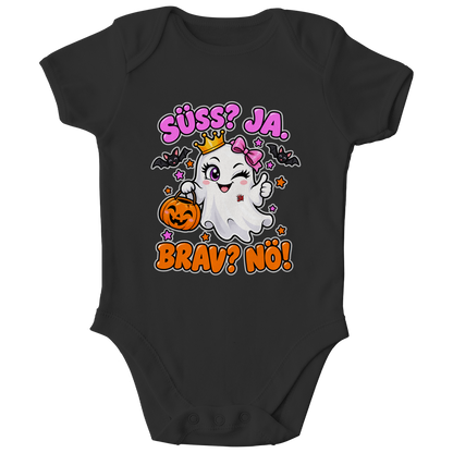 JA Spukprinzessin – Baby-Body in Schwarz, Vorderansicht, Frontdruck: Gespenst mit Krone: „Süß? JA. Brav? Nö!“ – frecher Halloween-Look für Kinder