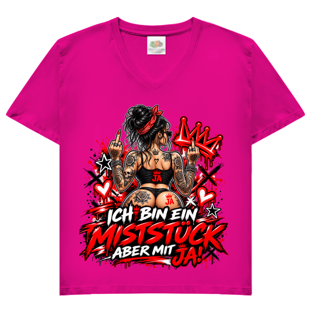 JA Miststück – Damen-V-Neck-Shirt in Fuchsia, Vorderansicht, Frontdruck: Provokanter Spruch „Ich bin ein Miststück – aber mit JA!“ in roter Graffiti-Optik