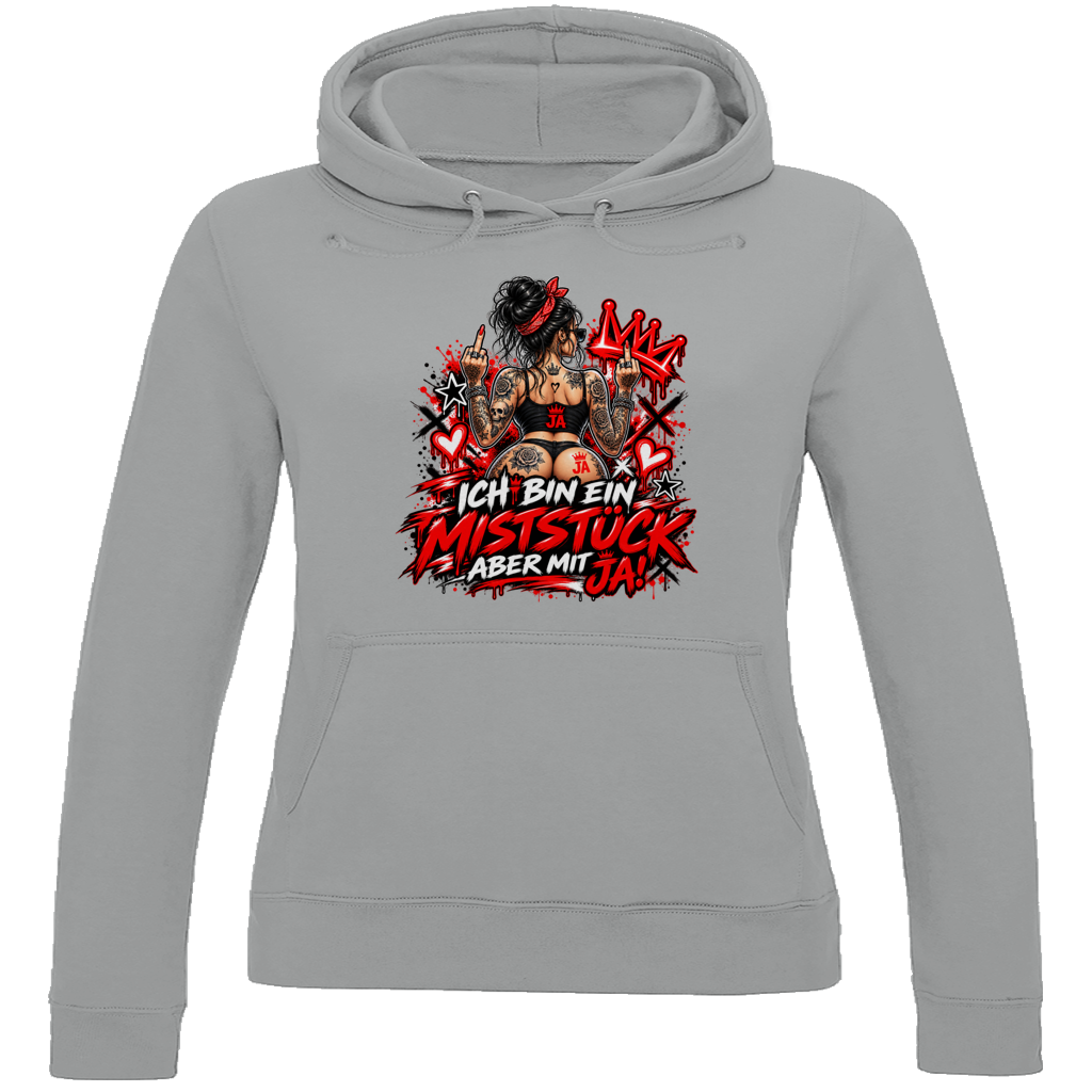 JA Miststück – Damen-Hoodie in Grau meliert, Vorderansicht, Frontdruck: Provokanter Spruch „Ich bin ein Miststück – aber mit JA!“ in roter Graffiti-Optik
