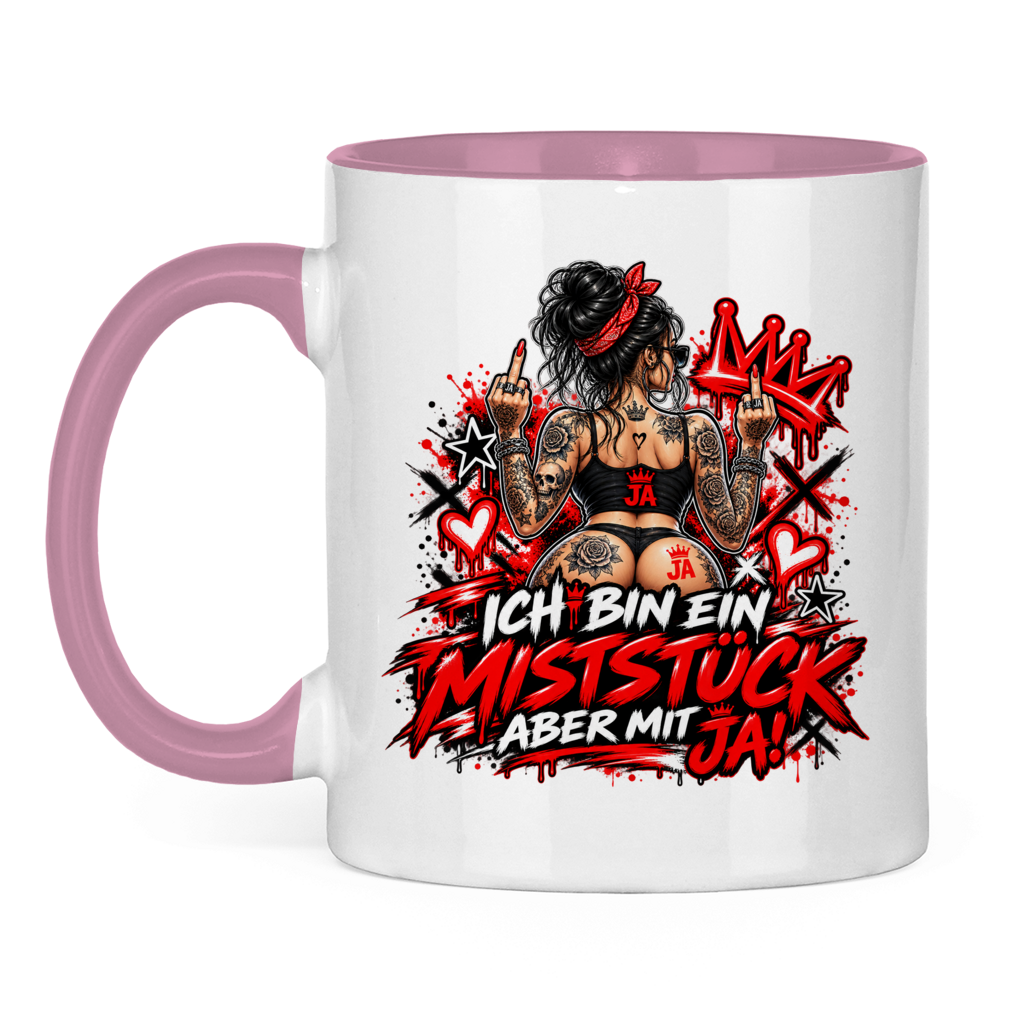 JA Miststück – Tasse in Pink, Vorderansicht, Aufdruck: Provokanter Spruch „Ich bin ein Miststück – aber mit JA!“ in roter Graffiti-Optik