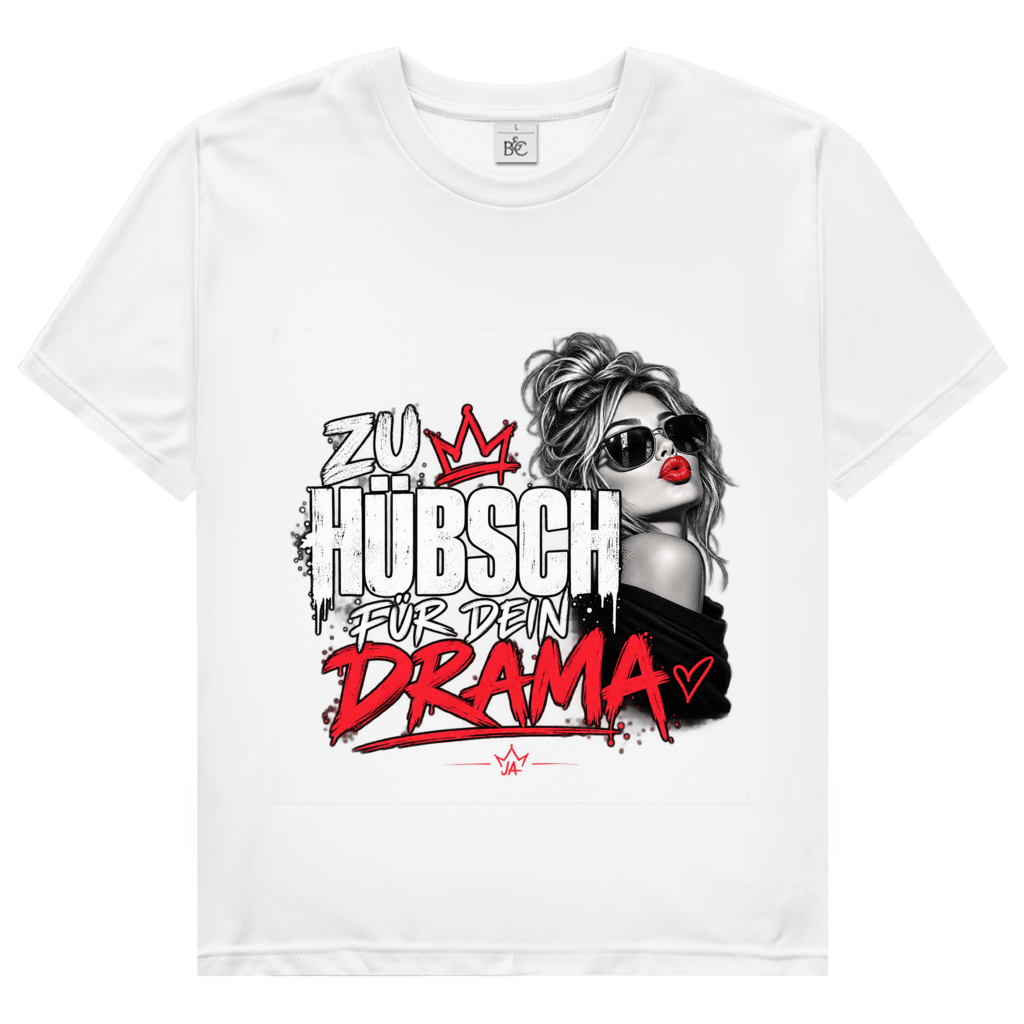 JA Zu hübsch für dein Drama – Damen-T-Shirt in Weiß, Vorderansicht, Frontdruck: Frau mit Sonnenbrille und rotem Kussmund: „Zu hübsch für dein Drama“