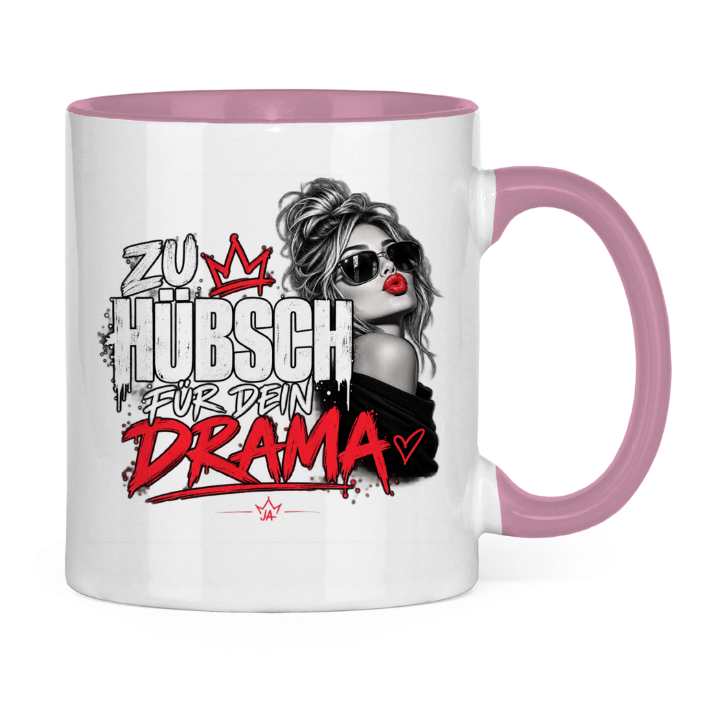 JA Zu hübsch für dein Drama – Tasse in Pink, Rückansicht, ebenfalls bedruckt