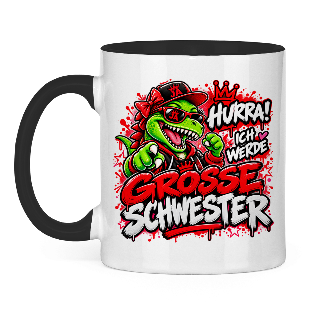 JA Große Schwester Dino – Tasse in Schwarz, Vorderansicht, Aufdruck: Dino-Motiv „Hurra! Ich werde große Schwester“ – Geschenk zur Geschwister-Ankündigung