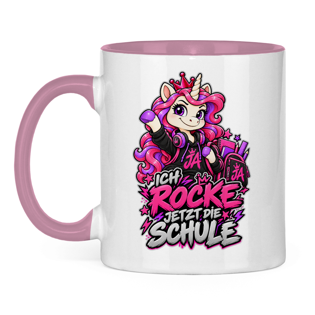 JA Schulstart Einhorn – Tasse in Pink, Vorderansicht, Aufdruck: Einhorn mit Schulsachen: „Ich rocke jetzt die Schule“ – Geschenk zur Einschulung