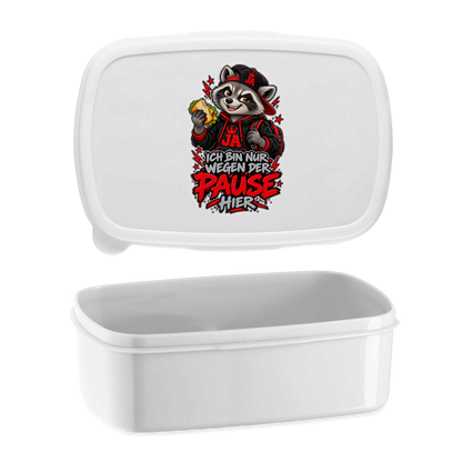 JA Pausen-Waschbär Rot – Lunchbox in Weiß, Aufdruck: Waschbär mit Pausenbrot in Rot: „Ich bin nur wegen der Pause hier“