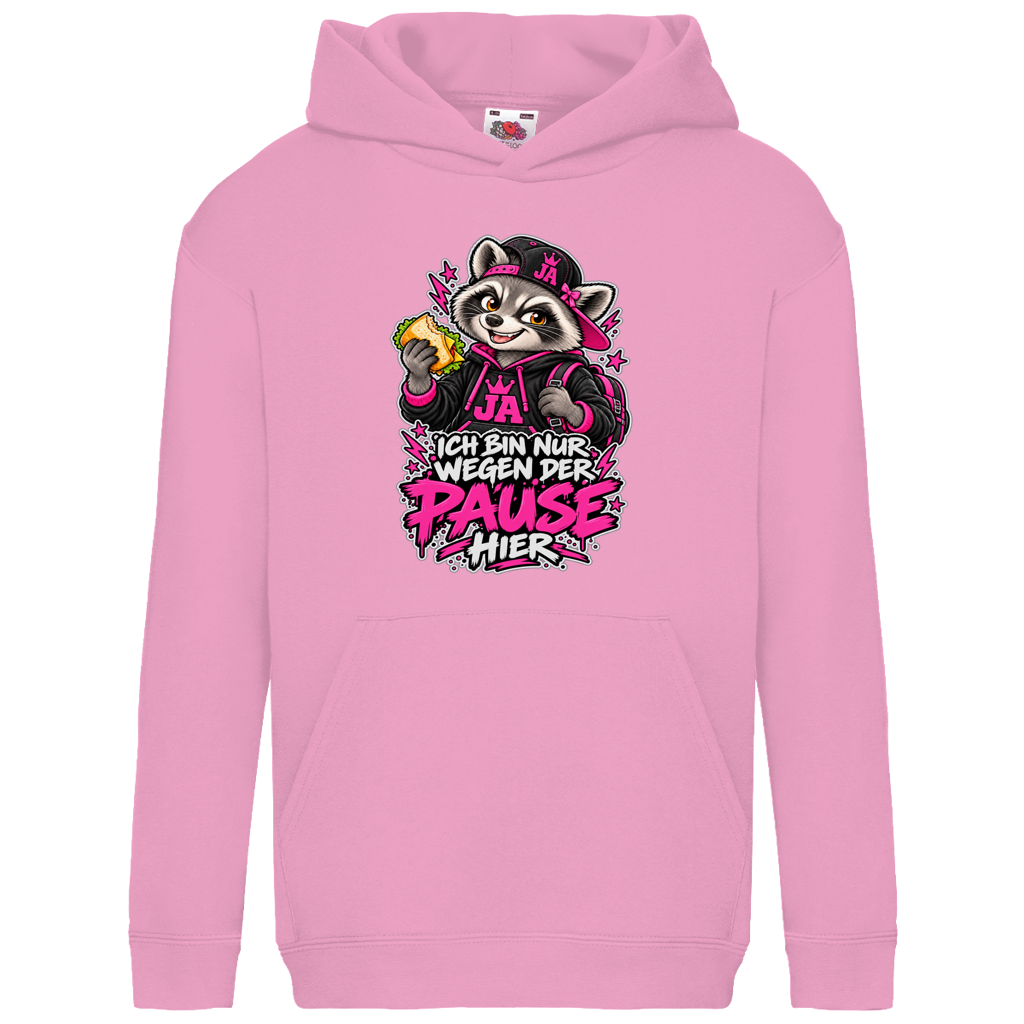 JA Pausen-Waschbär Pink – Kinder-Hoodie in Hellrosa, Vorderansicht, Frontdruck: Waschbär mit Pausenbrot in Pink: „Ich bin nur wegen der Pause hier“